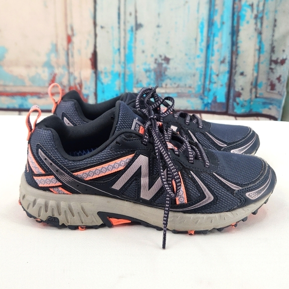 New Balance 410 v5 Running Shoes - Picture 1 of 8